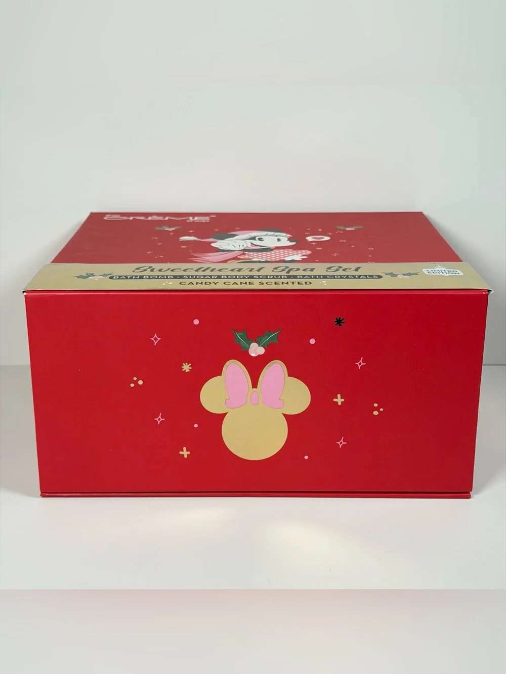 The Creme Shop Disney Minnie Mouse Candy Cane Sweetheart Spa Gift Set 3 Pc Box